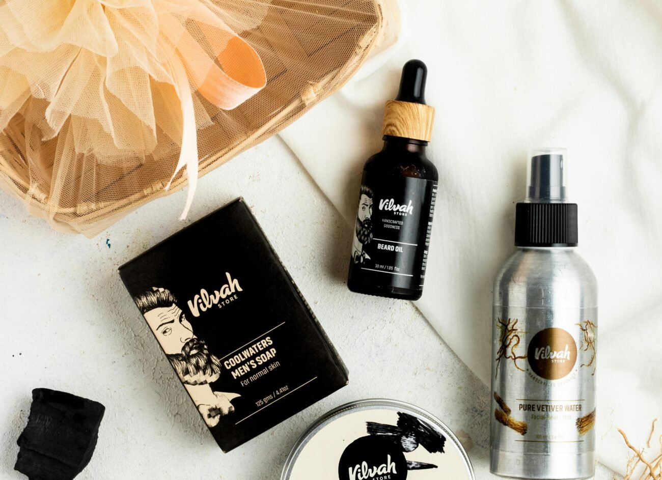 Top 7 Everyday Makeup Essentials Every Woman in the UAE Should Own